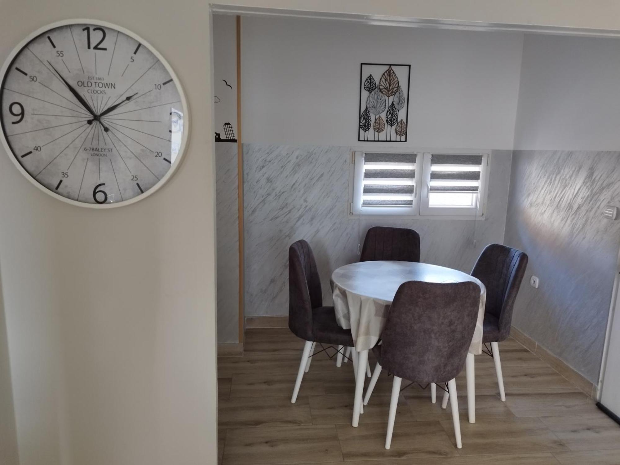 Apartman Petrov Donji Milanovac Exteriör bild